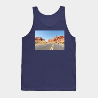 Yellow lines down middle of road through desert Tank Top